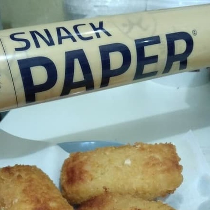 

Kertas Khusus Serap Minyak Gorengan 30cm X 38cm Seven Snack Paper