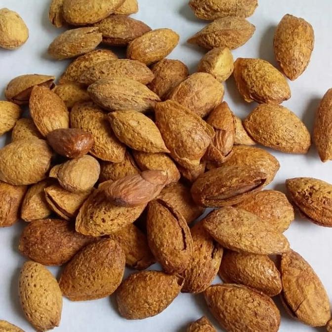 

Kacang Almond Panggang Kulit Milk Flavor 1Kg