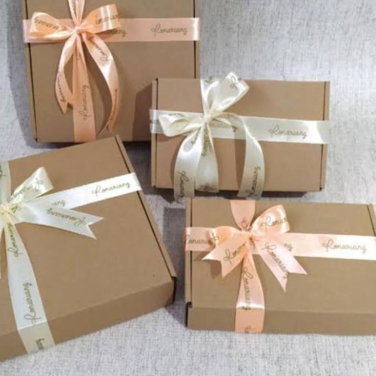 

Terbaru.. box hampers / dus hampers