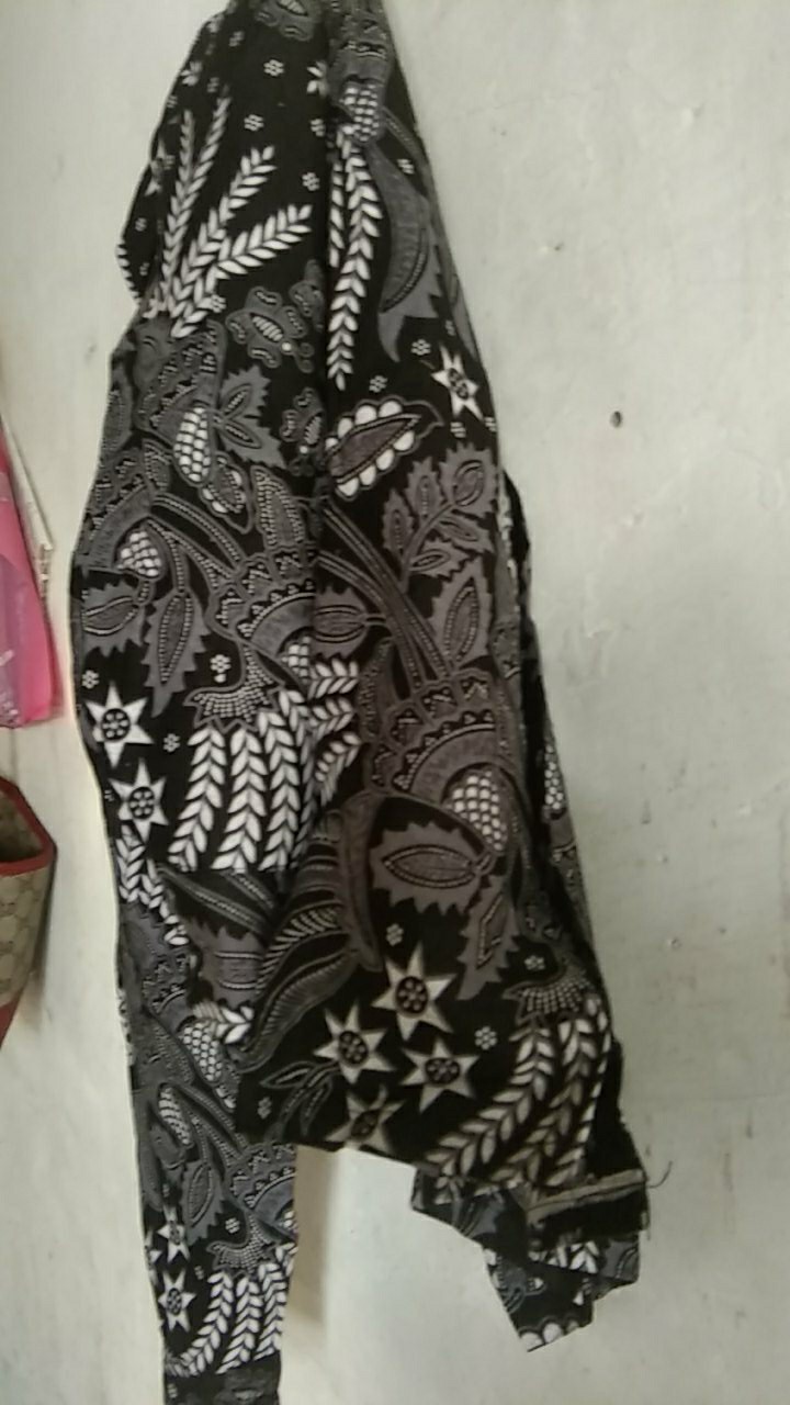 Baju Batik Anak Laki-laki Lengan Panjang Bahan Katun Adem Bisa Buat Sekolah Dan Hari Batik