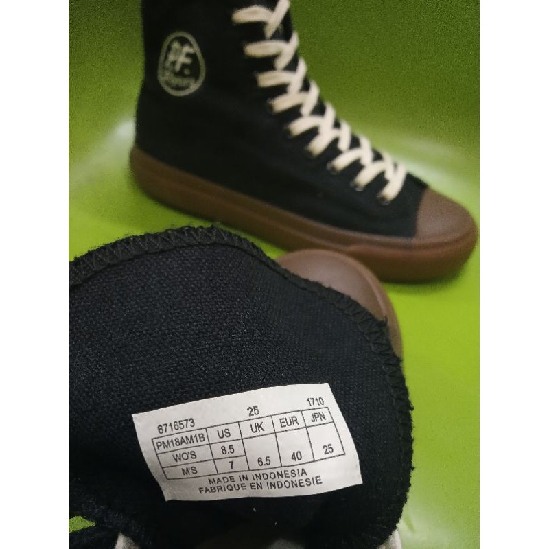 pf flyers light blue