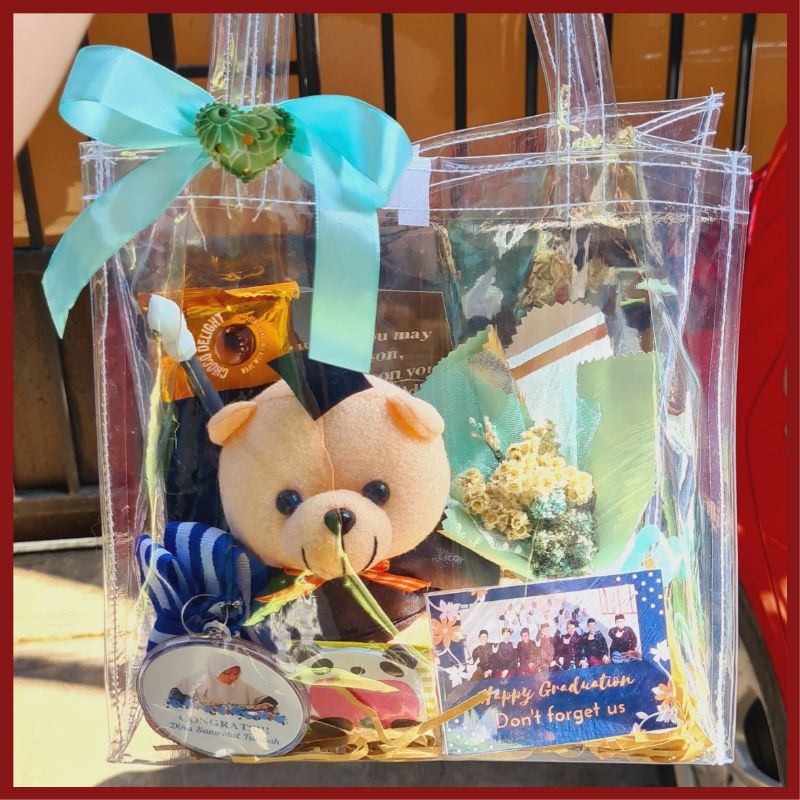 Hampers Wisuda / Kado Wisuda / Boneka Wisuda