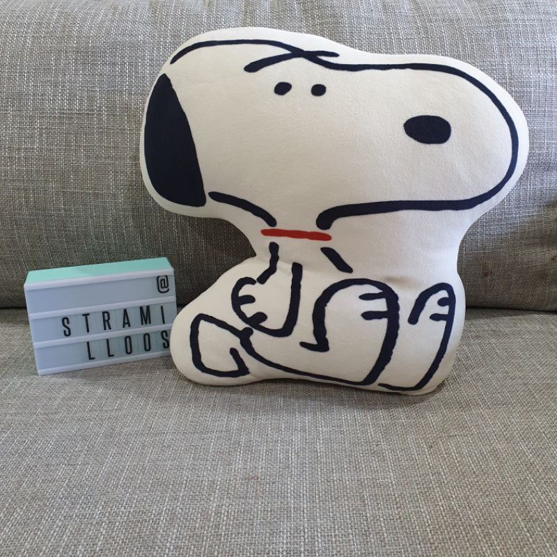 SQUISHY UNIQLO SNOOPY PEANUTS X YU NABAGA (JAPANESE ARTIST) LARGE DIE CUT PILLOW