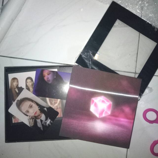 ALBUM SQUARE UP BLACKPINK UNSEALED (ROSE JISOO PC) + POSTER