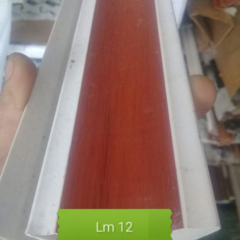 Lis Dinding Lis Sudut PVC Motif Kayu