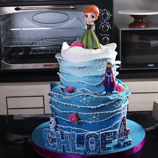 

Kue Ulang Tahun / Birthday Cake Frozen 2 susun / MOHON BACA KETERANGAN