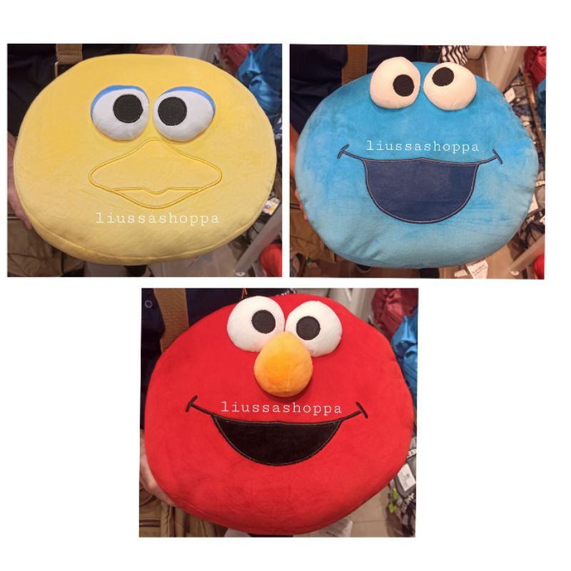 Bantal / Boneka Miniso - Sesame Street Pillow