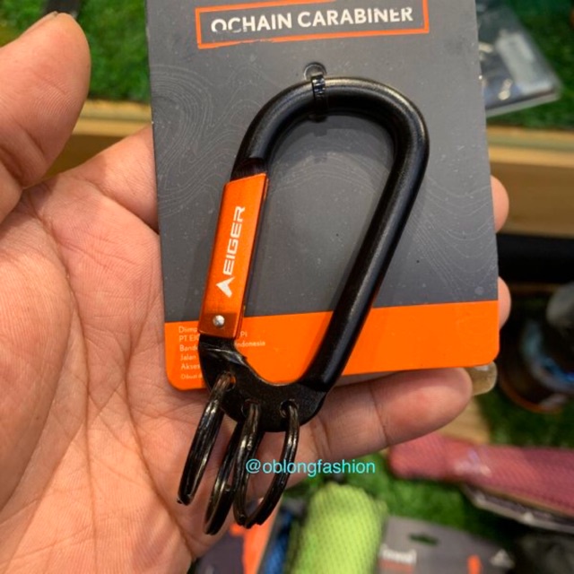 LUARRUANG-EIGER89 -  GANTUNGAN KUNCI CARABINER OCHAIN - BLACK