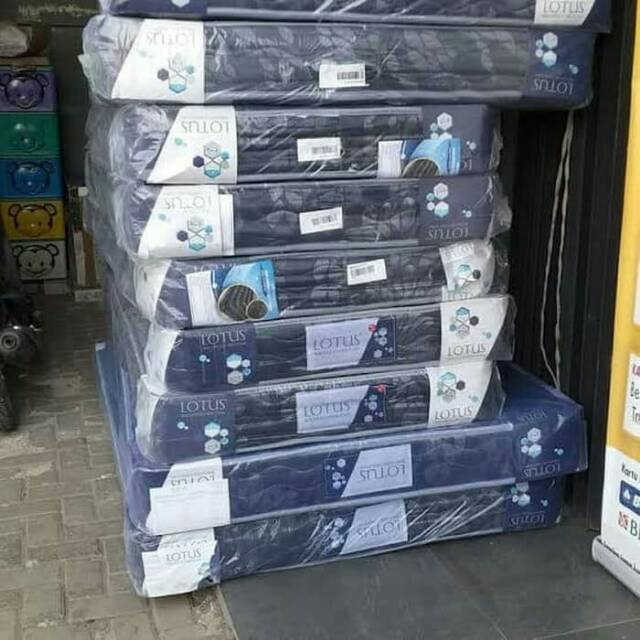 KASUR BUSA LOTUS REBOUNDED 160X200CM