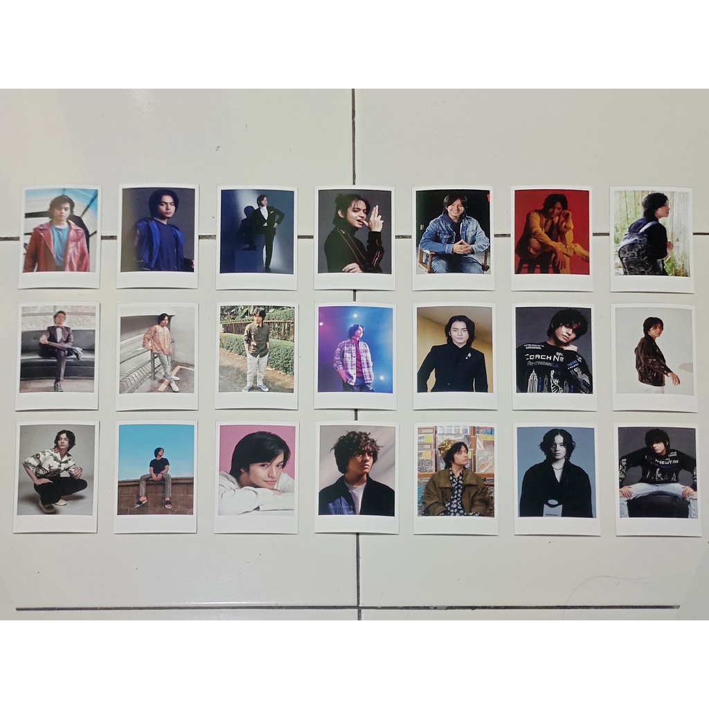 Foto Polaroid collection Angga Yunanda (Isi 21pcs)