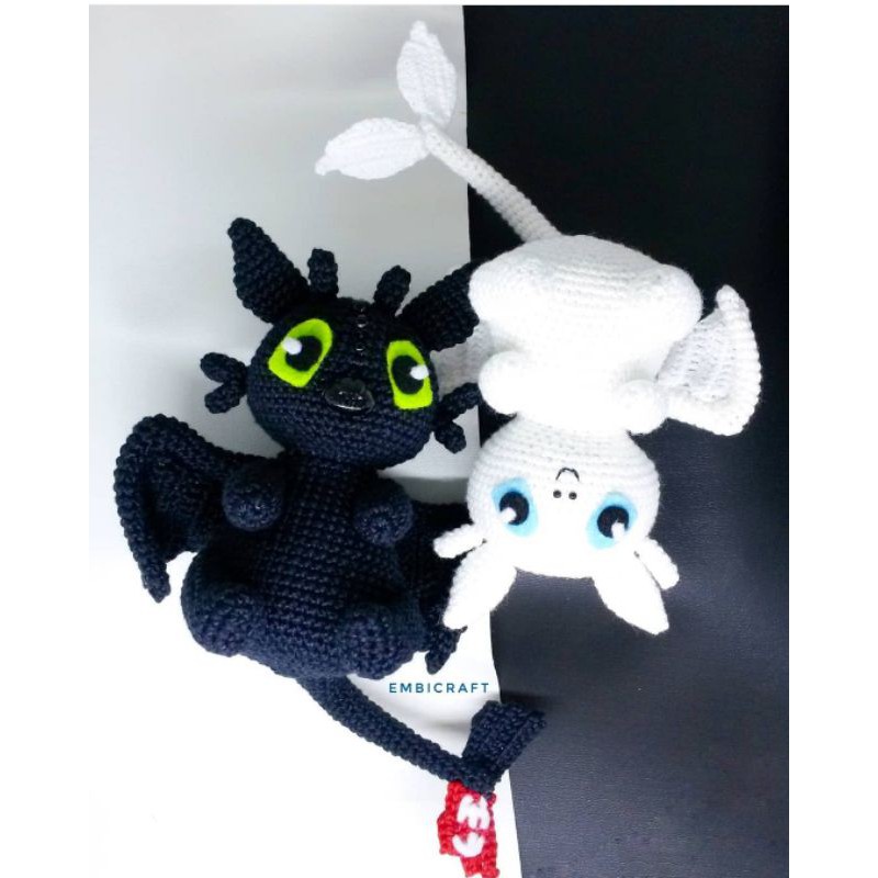 Couple Toothless light fury n night fury