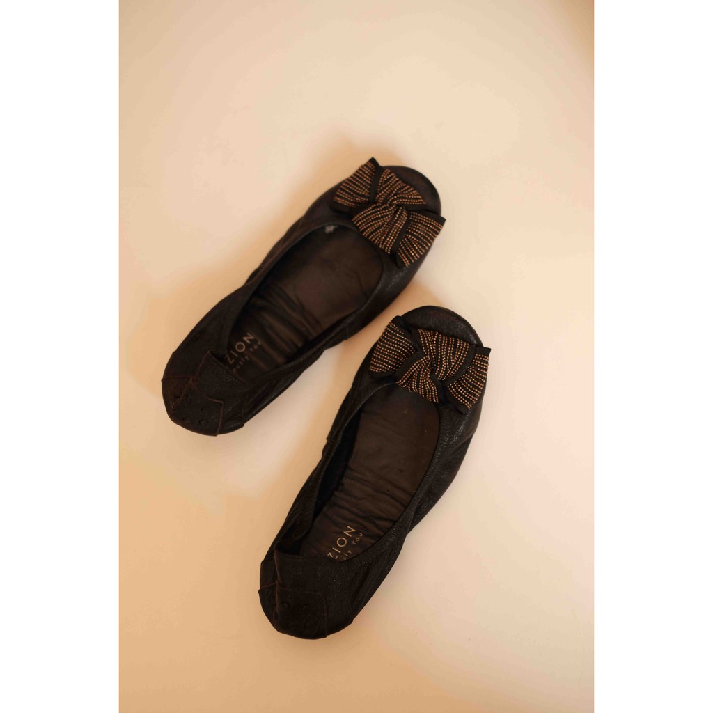 PAZZION - Black Flat Shoes