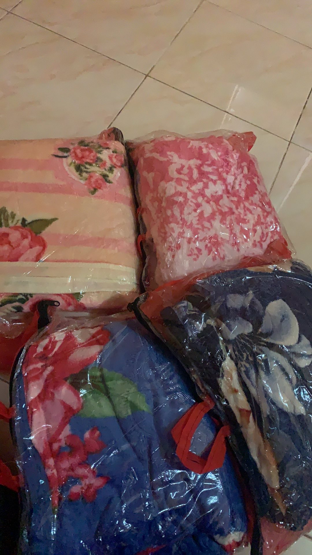 Selimut Bulu Elmore Ukuran 180 X 200