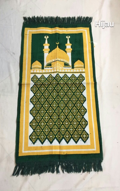 Sajadah Tanggung Motif Dan Warna Randrom Tidak Bisa Pilih