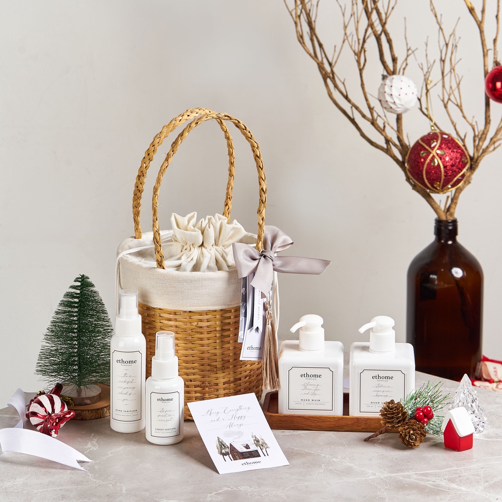 

Ethome Christmas & New Year Hamper "Giving basket