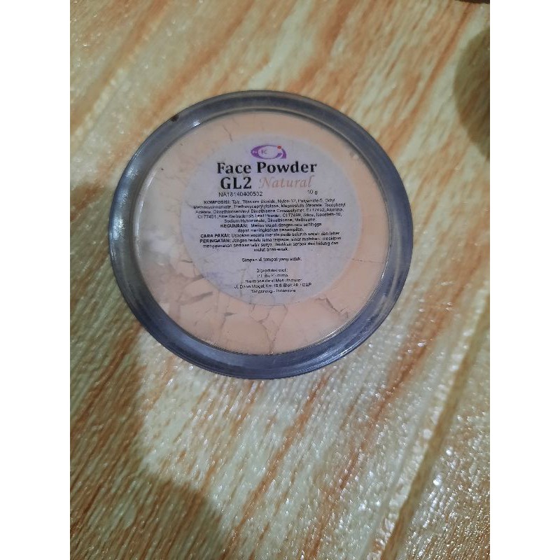 PRELOVED FACE POWDER BIO KUSUMA SHADE GL2 NATURAL