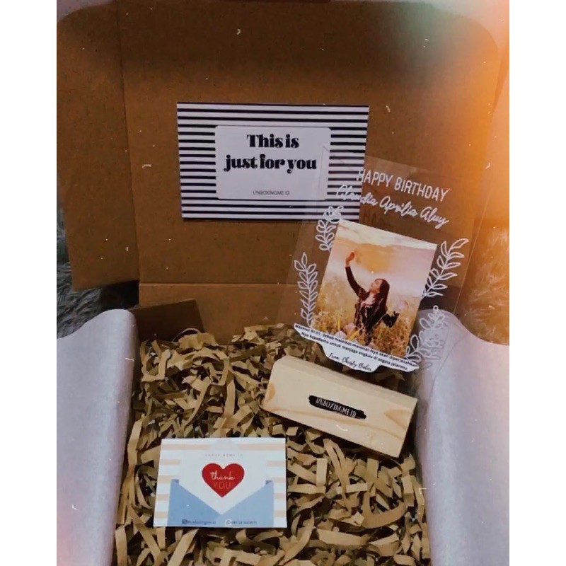 

hampers gift box kado ultah kado wisuda kado wedding