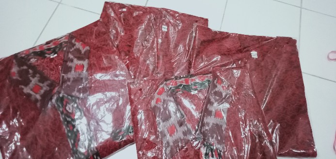 Atasan Batik Dolby Dolbi Dobby Doby Tenun Sutra Tulis Halus Katun Atbm Baron ,sarombit Atasan