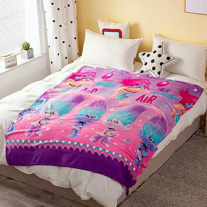 Selimut Bulu Karakter New Uk 150x200 Elegant