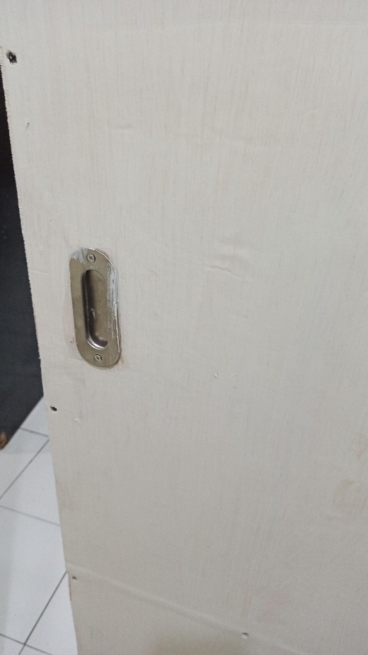 Sliding Track C4 Glatino/ Rel Pintu Geser 2,1 M Estilo / Rel Pintu Sliding 210 Cm By Belucci