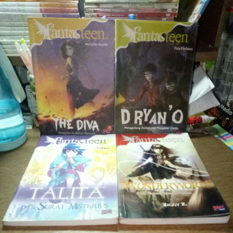 BEKAS SERI FANTASY, FANTASTEEN: Wonderworks, D ryan O, talita, the diva