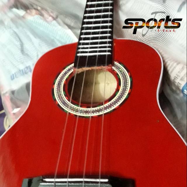 Ukulele senar 4