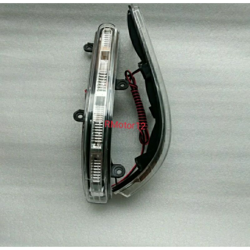 Lampu Sein Spion TOYOTA AGYA 2012-2014