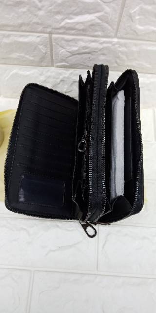 Hand Bag Rajut Leather Unisex Color Black