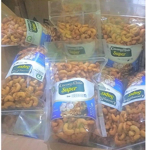 

KACANG MEDE/METE/MENTE SUPER 500 Gram