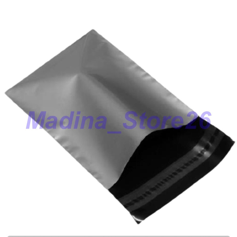 

Plastik Packing Polymailer Merk KHARISMA Ukuran 38 x 52 Warna Silver Isi 50 pcs.