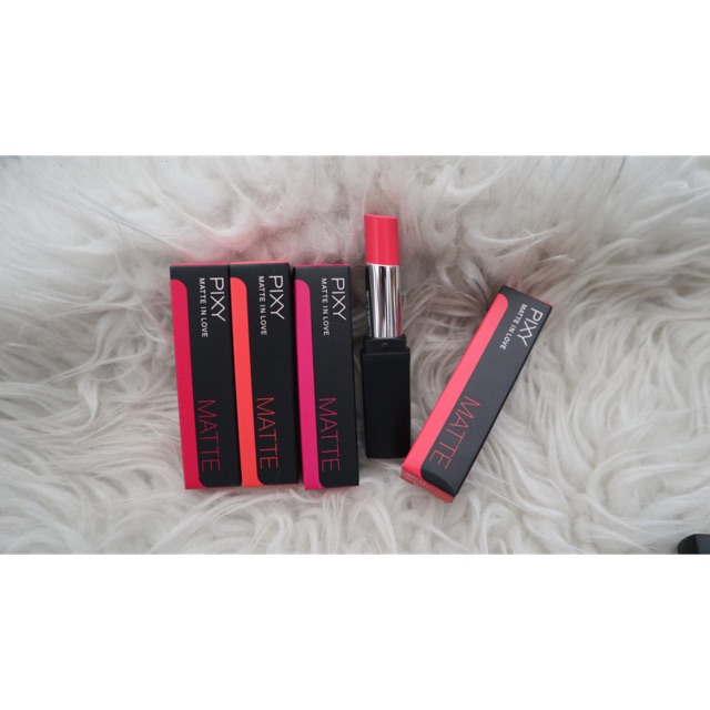 Pixy matte in love lipstik / lipstik pixy matte in love