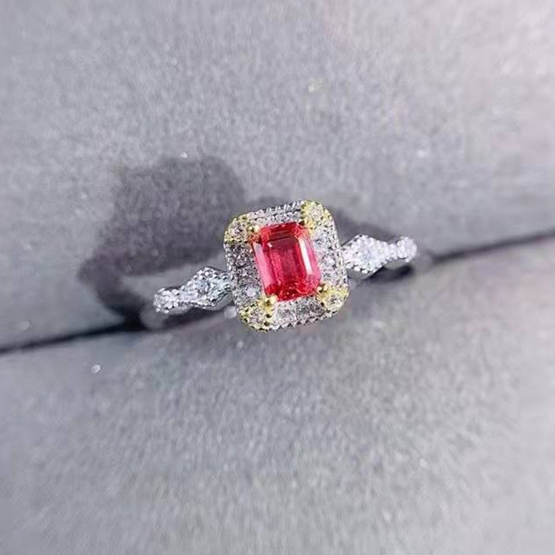 Perhiasan Cincin Vintage Minimalis Hias Cubic Zirconia AAA Merah Untuk Wanita