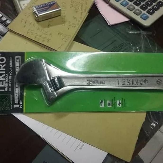Kunci Inggris Tekiro 10" Adjustable Wrench Tekiro 10"
