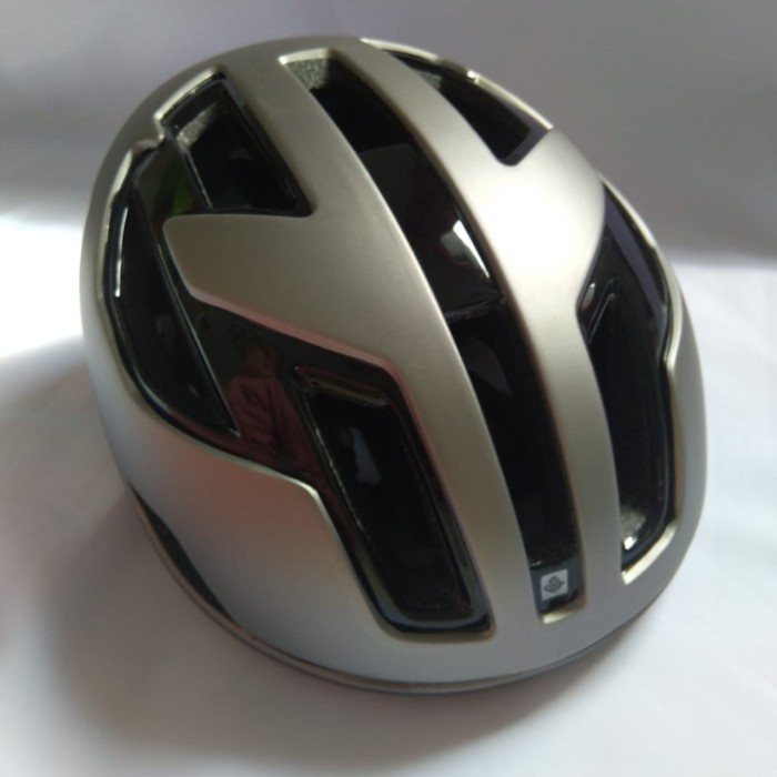 HELM SEPEDA FALCONER SWEET PROTECTION