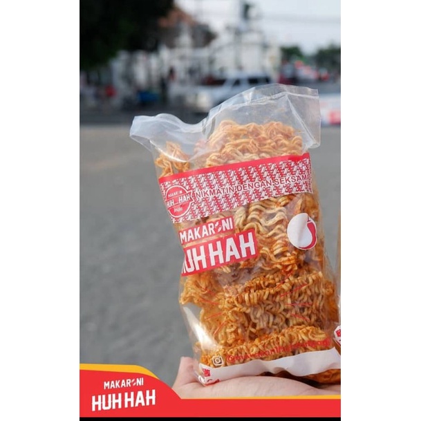 

Mie Kriting Jumbo Pedas Daun Jeruk Cemilan Huhhah Enak