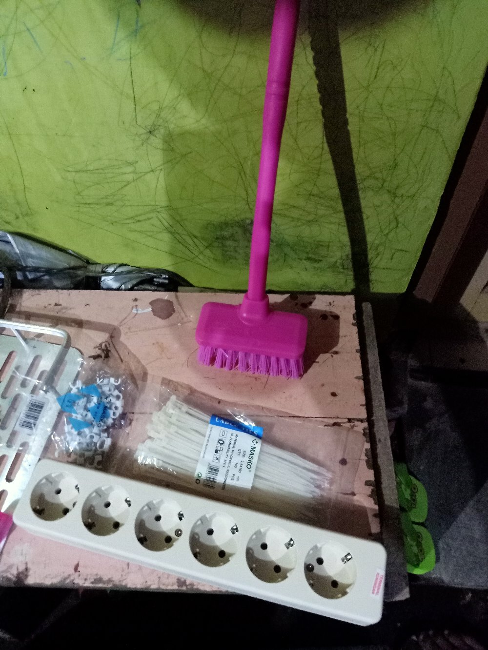 Sikat Kamar Mandi-wc/sikat Lantai Bt-024 Maspion