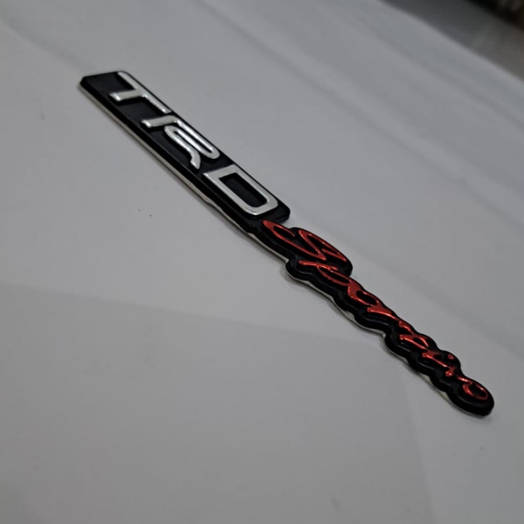 emblem logo mobil tulisan trd sportivo