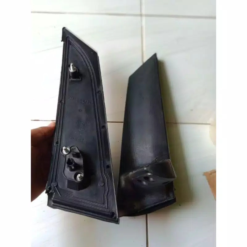 KAKI SPION DUDUKAN SPION TOYOTA INNOVA 2004- 2016 KEBAWAH