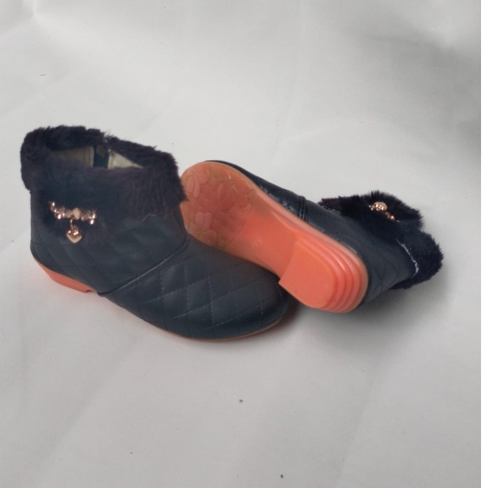 SEPATU BOOT ANAK PEREMPUAN TERBARU