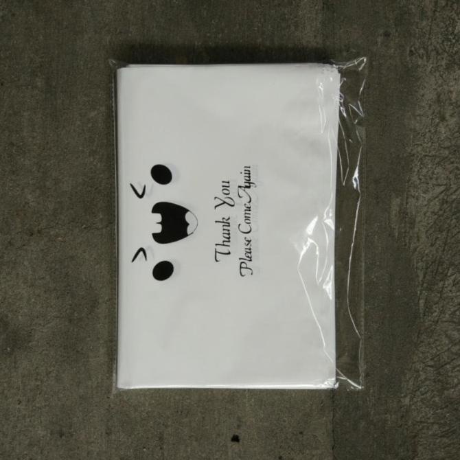

Mudah Plastik Motif Kelinci Ceria 36/30X38 Pon Oval Limited