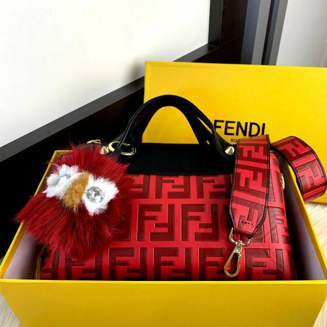 Fendi Boston F036