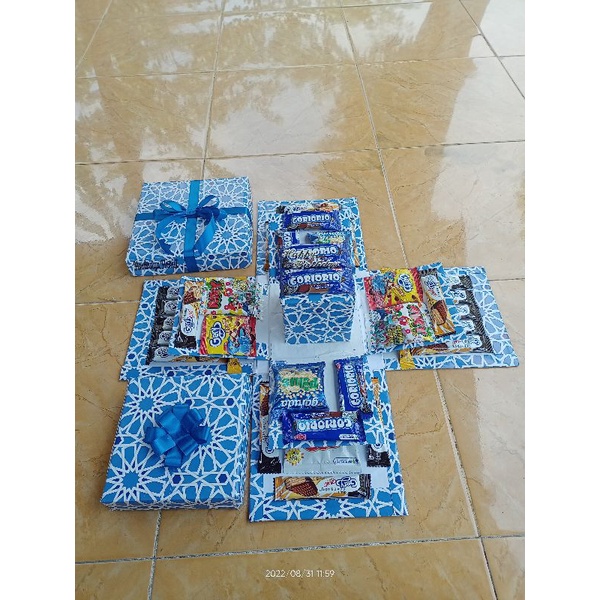

BACA DESKRIPSI Explosion Box Snack / Kado Ultah anak / Snack Box