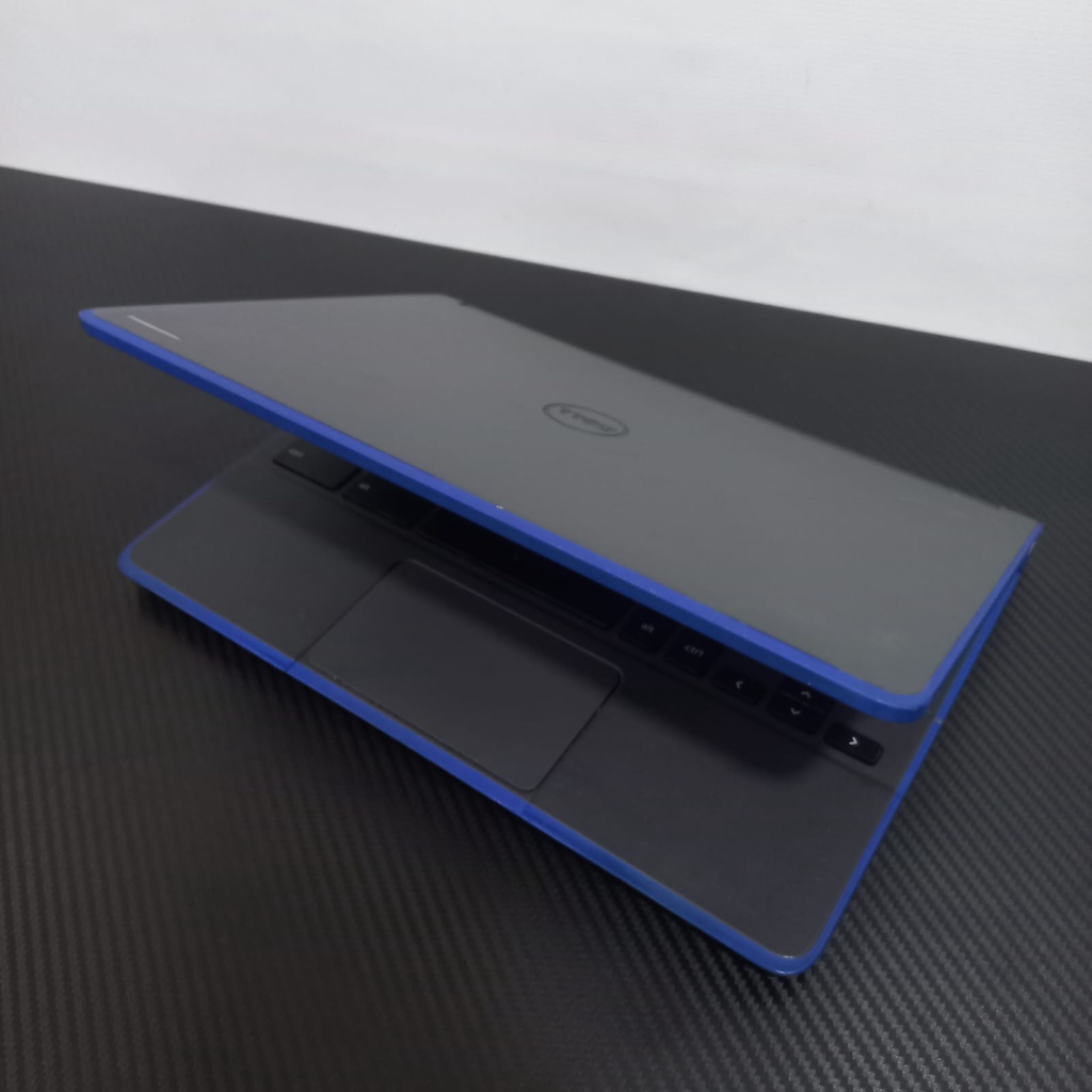 Laptop Dell P22T Intel N2840 Ram 4GB SSD 128GB Windows 10 - Like New Promo!!