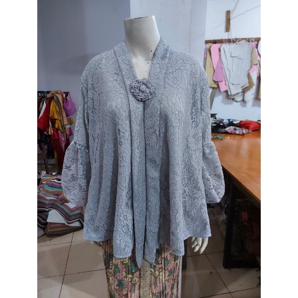 (BrBlJMB) Kebaya floy JUMBO BROKAT tangan BALON glitter KeroncongBusana-Abu2