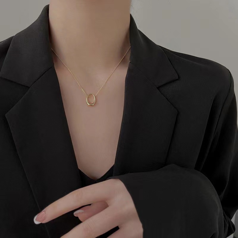 Oval Liontin Kalung tidak teratur titanium steel elegan bermutu tinggi kalung 14K stainless steel pe