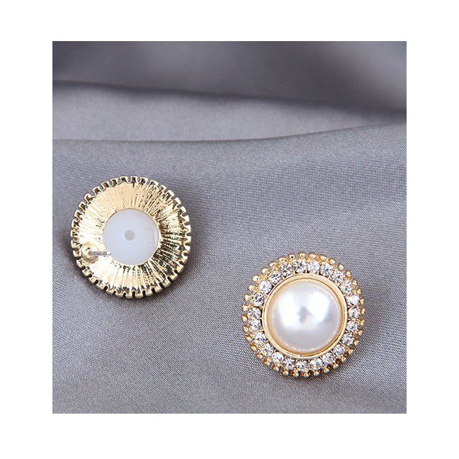 LRC Anting Tusuk Fashion Gold Color Diamond And Pearl Round Alloy Earrings A61834