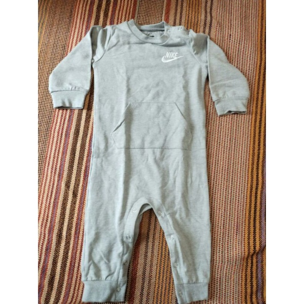 NIKE JUMPER BABY ORIGINAL PRELOVED