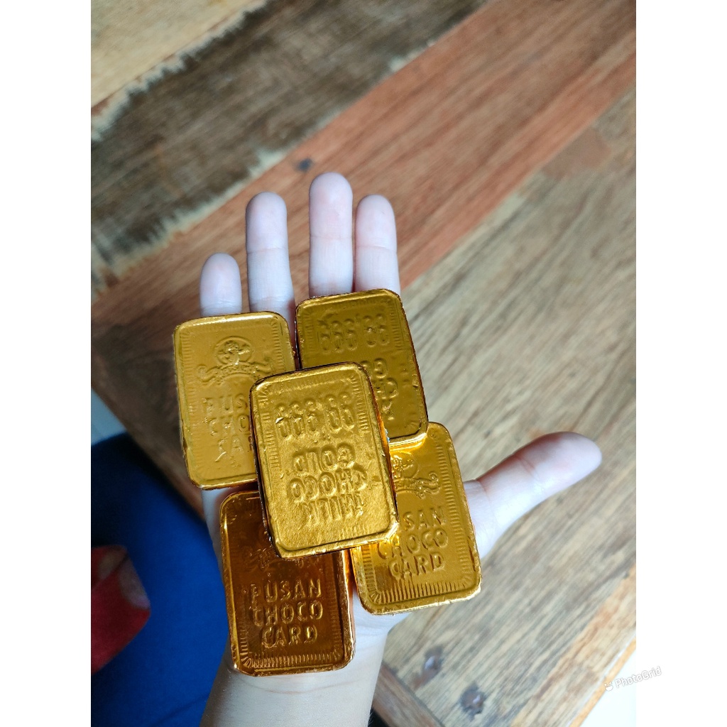 

Coklat Coin Emas Dollar Besar 5pcs - 30pcs / Chocolate Koin Gold Besar / Coklat Import/ Coklat Batangan / Coklat Kotak Emas Dollar /Coklat Dollar / Coklat Imlek /Cemilan /Jajanan Jadul