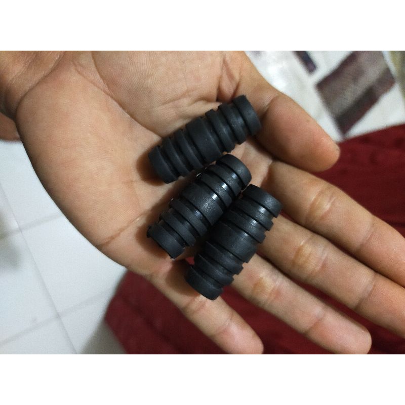 KARET PEDAL OVERAN GIGI SATRIA 2 TAK 120R RU LUMBA HIU LSCM MALAYSIA KOTAK KARET PEDAL OVERAN TS