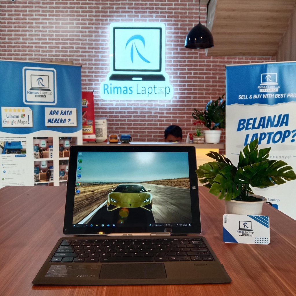 Microsoft Surface Pro intel i5 Ram 4Gb SSD 128GB TouchScreen Second Bekas